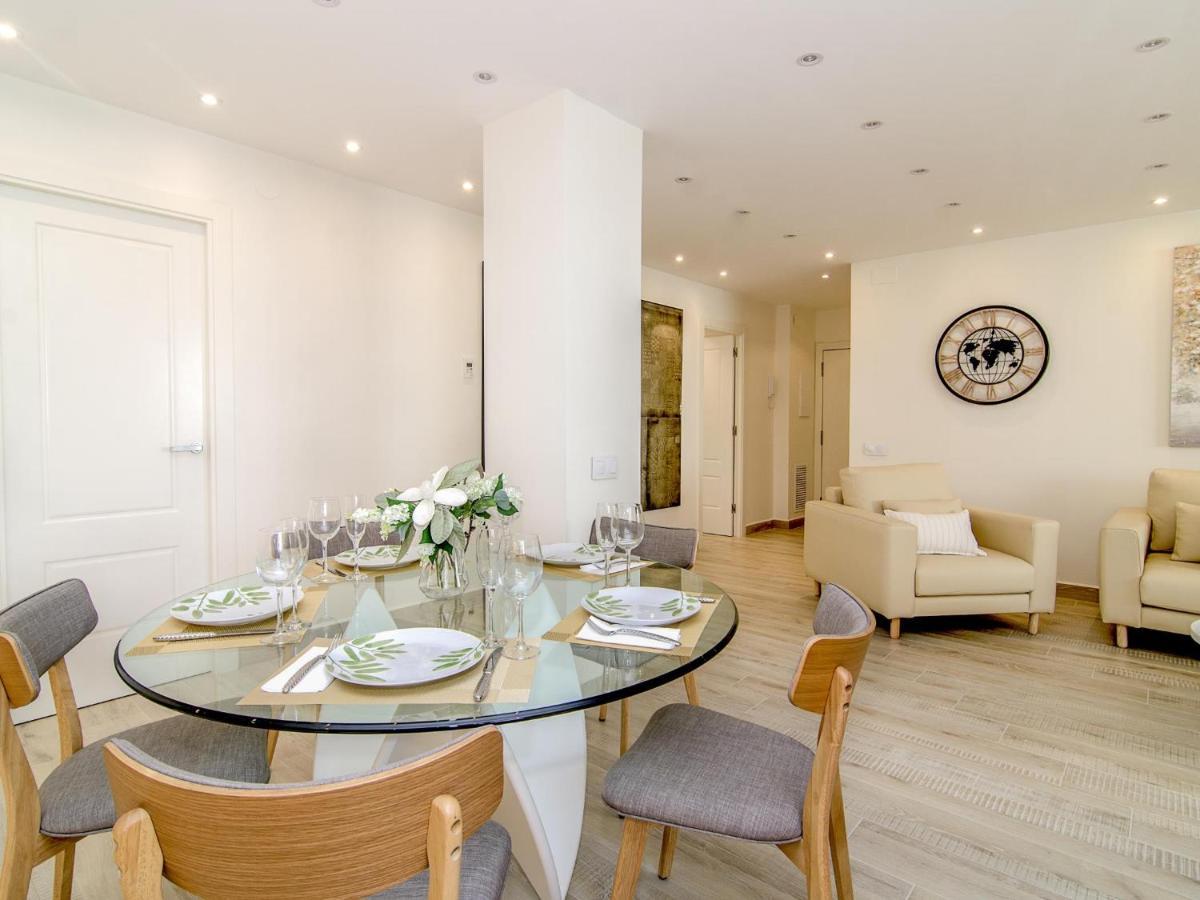 Sitges Spaces Oasis Suites- 4 Bedroom, 4 Ensuite Bathrooms, Terrace, Pool, Sitges Centre Extérieur photo