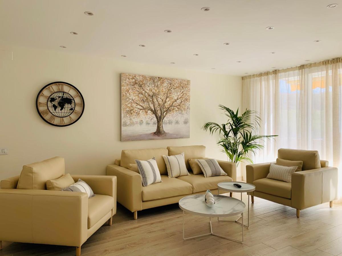 Sitges Spaces Oasis Suites- 4 Bedroom, 4 Ensuite Bathrooms, Terrace, Pool, Sitges Centre Extérieur photo